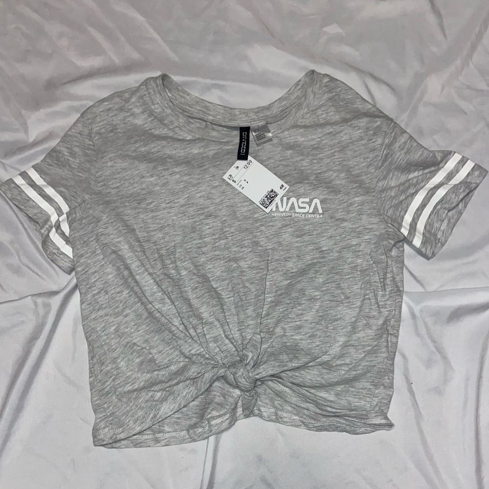 NASA tshirt H&M size S